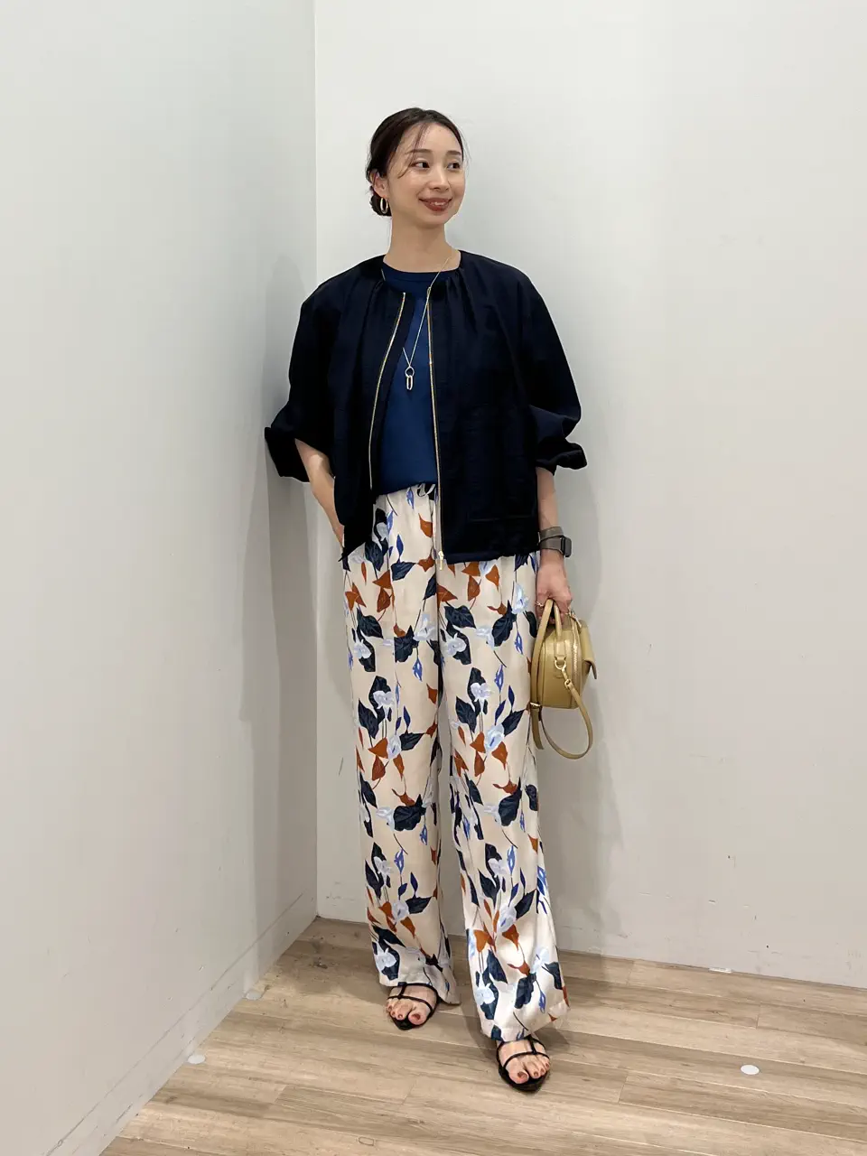 ONWARD CROSSET SELECT 村上 コーディネート画像