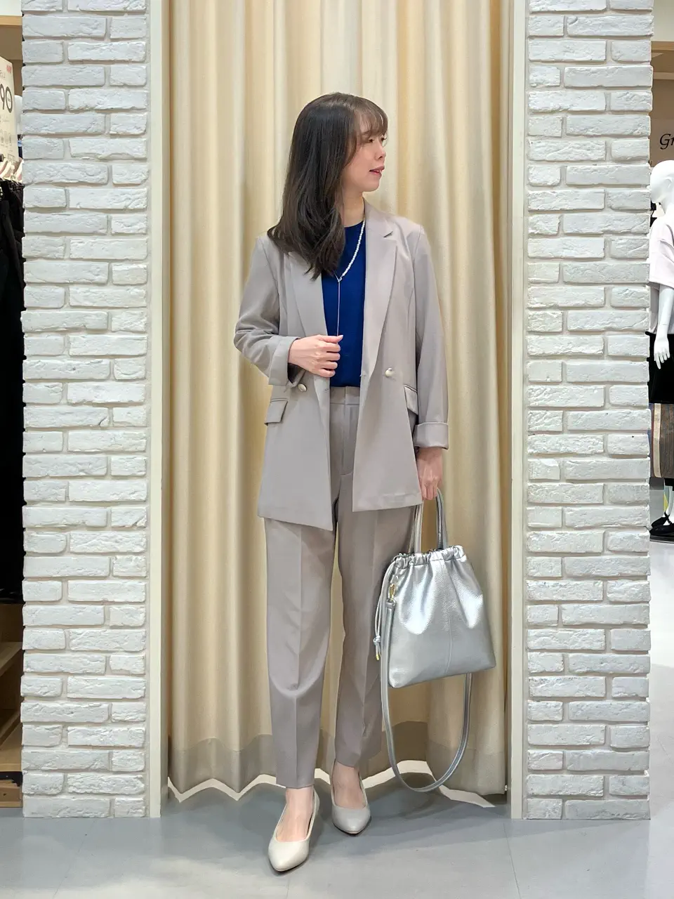ONWARD CROSSET SELECT 檀 コーディネート画像