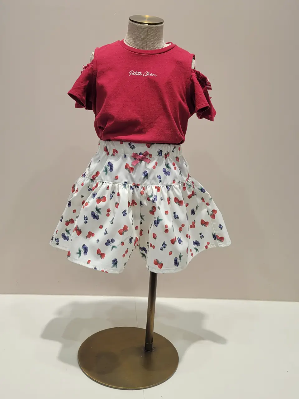 ONWARD CROSSET SELECT 西村 コーディネート画像