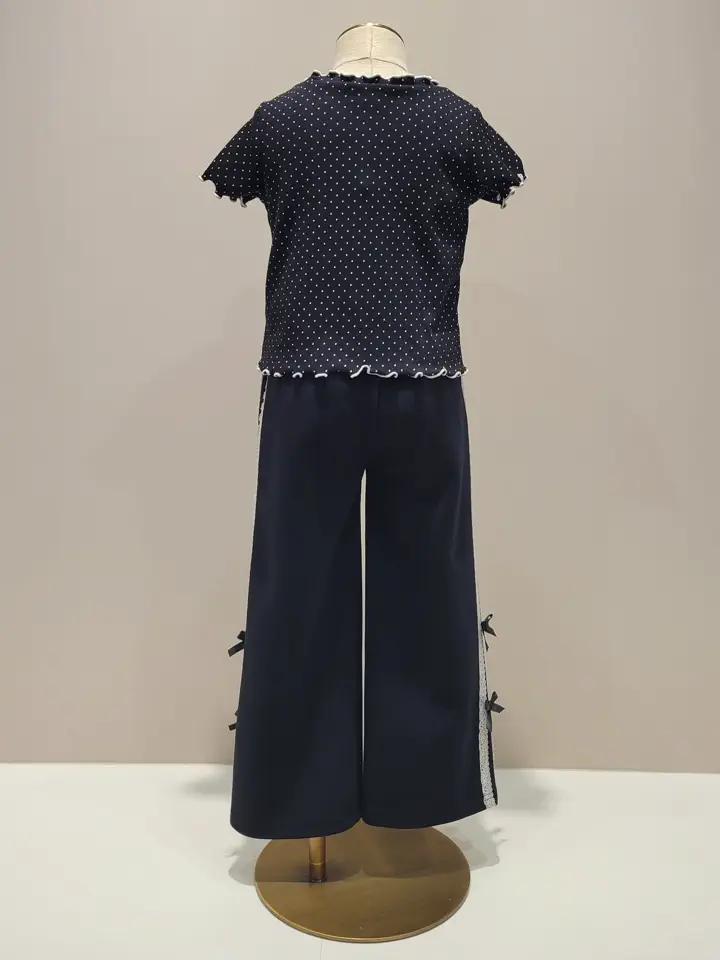 ONWARD CROSSET SELECT 西村 コーディネート画像