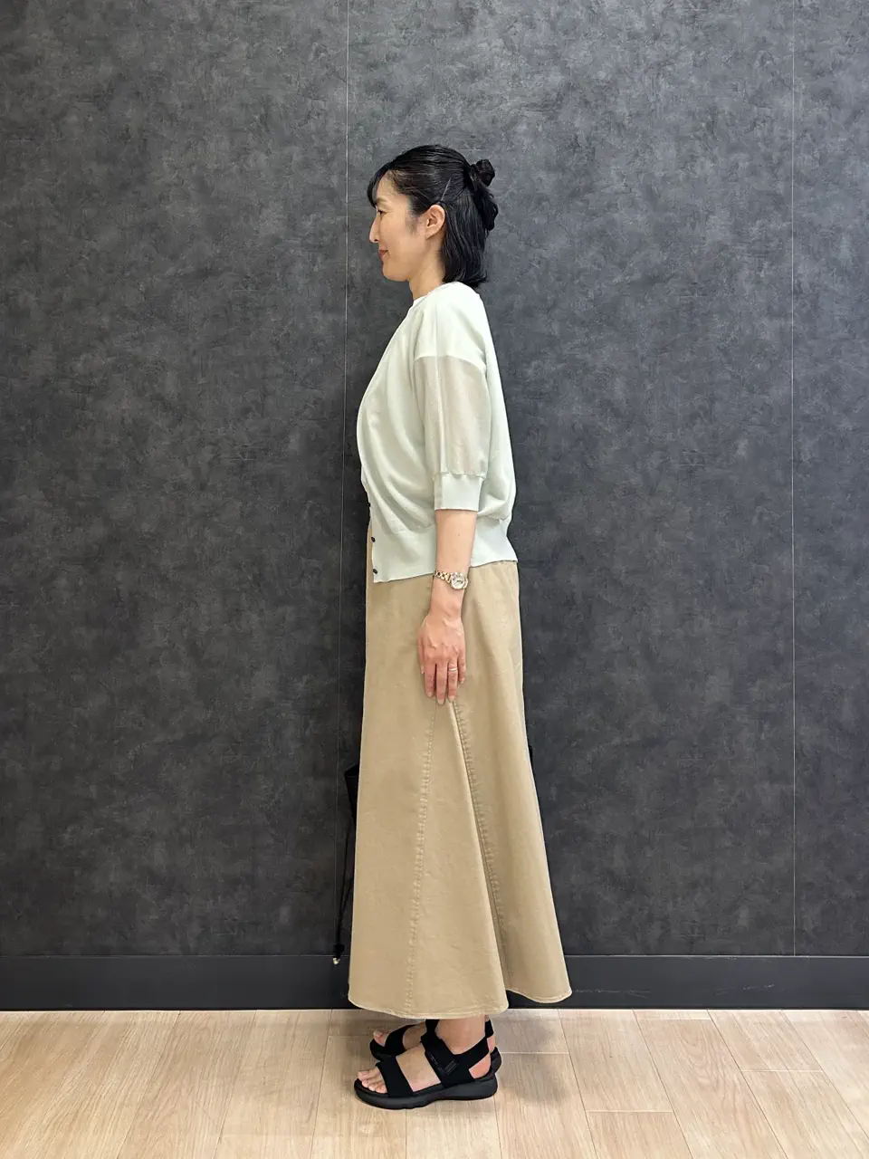 ONWARD CROSSET SELECT 鈴木 コーディネート画像