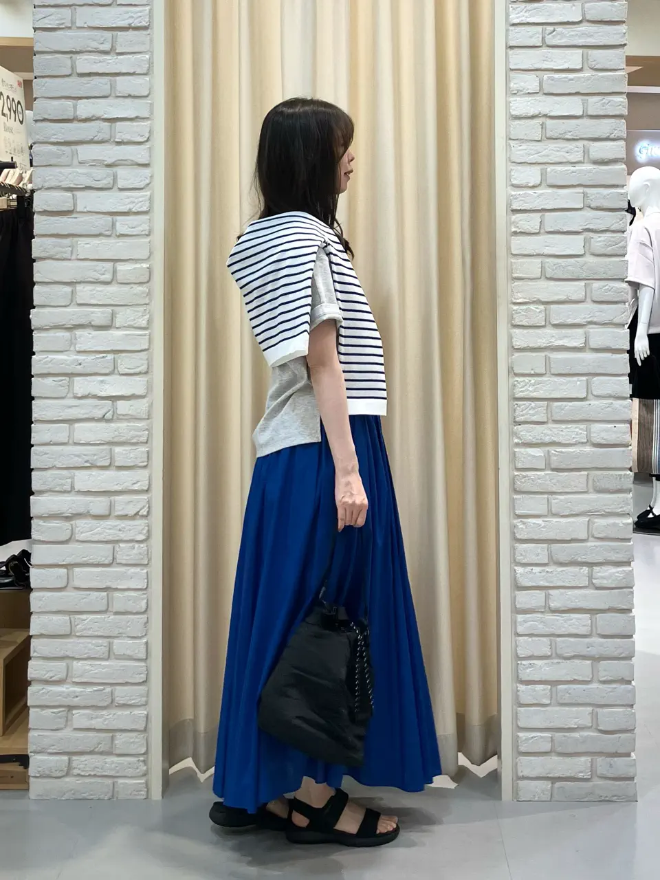 ONWARD CROSSET SELECT 檀 コーディネート画像