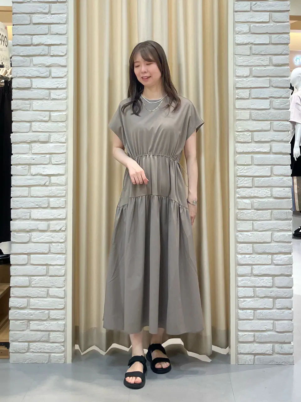ONWARD CROSSET SELECT 檀 コーディネート画像