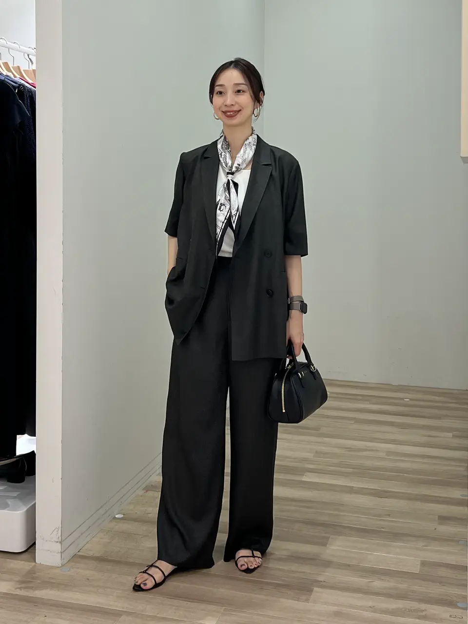  村上 コーディネート画像