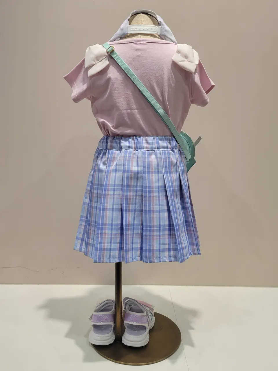 ONWARD CROSSET SELECT 西村 コーディネート画像
