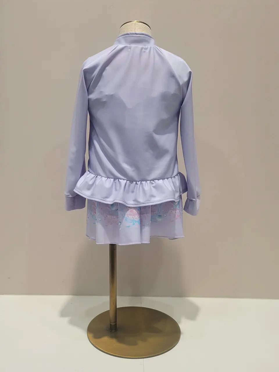 ONWARD CROSSET SELECT 西村 コーディネート画像