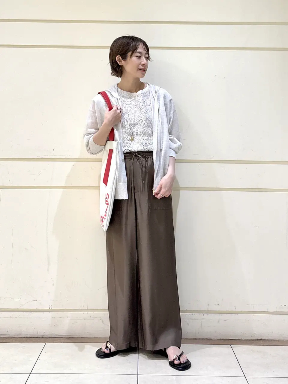  スタッフ コーディネート画像
