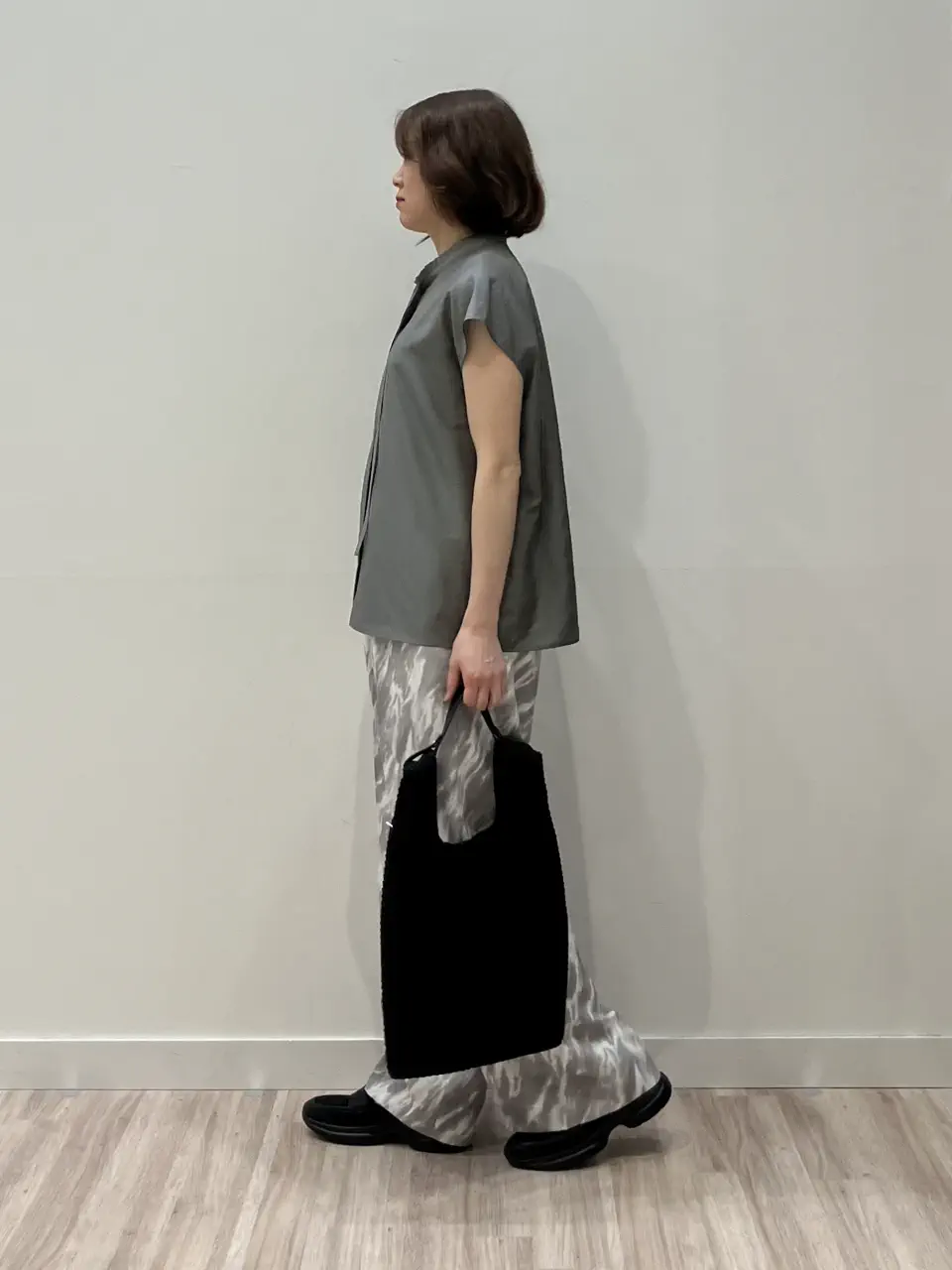 ONWARD CROSSET SELECT 林 コーディネート画像