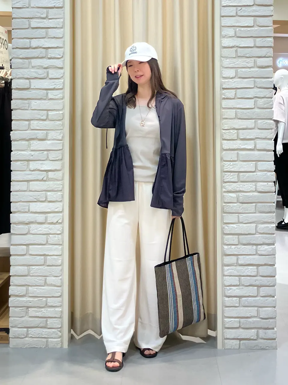 ONWARD CROSSET SELECT 檀 コーディネート画像