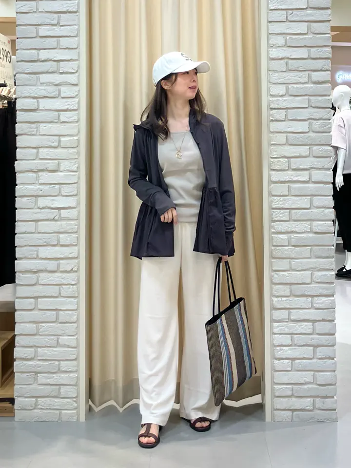 ONWARD CROSSET SELECT 檀 コーディネート画像