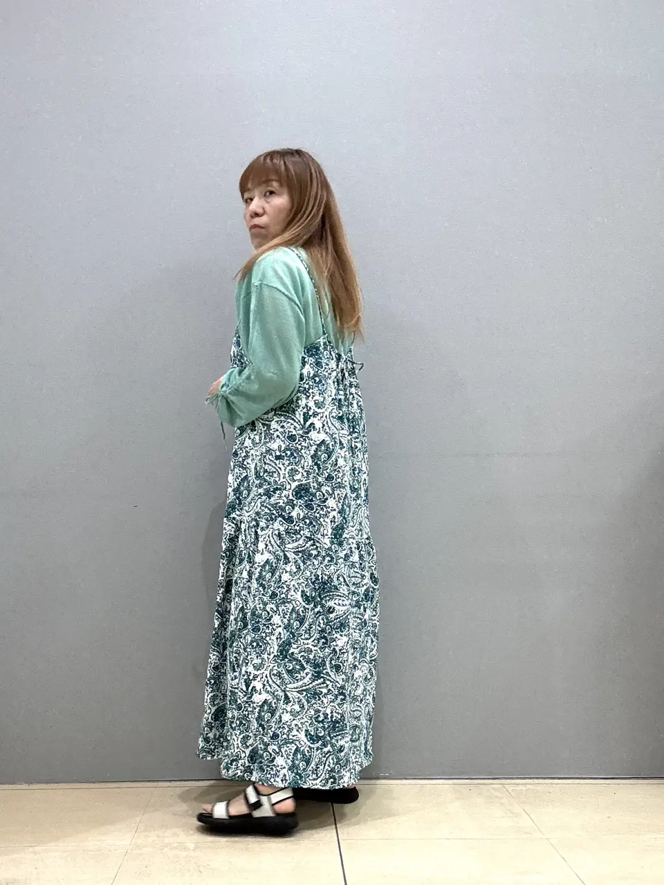 ONWARD CROSSET SELECT J.D コーディネート画像