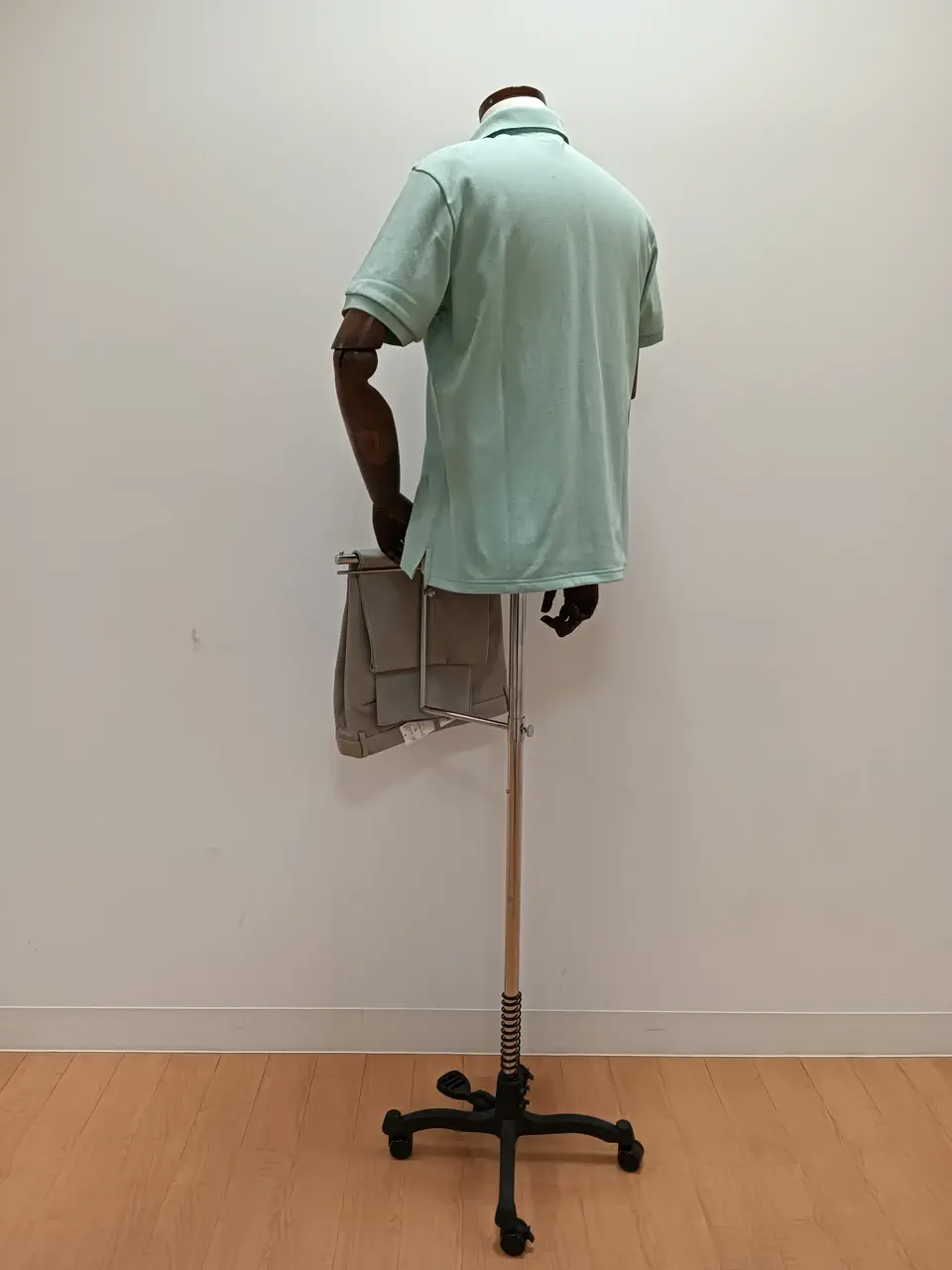 ONWARD CROSSET SELECT 袋地 コーディネート画像