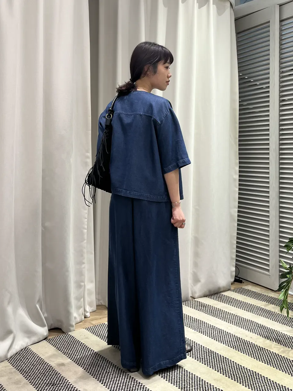 ONWARD CROSSET SELECT 伊藤 コーディネート画像