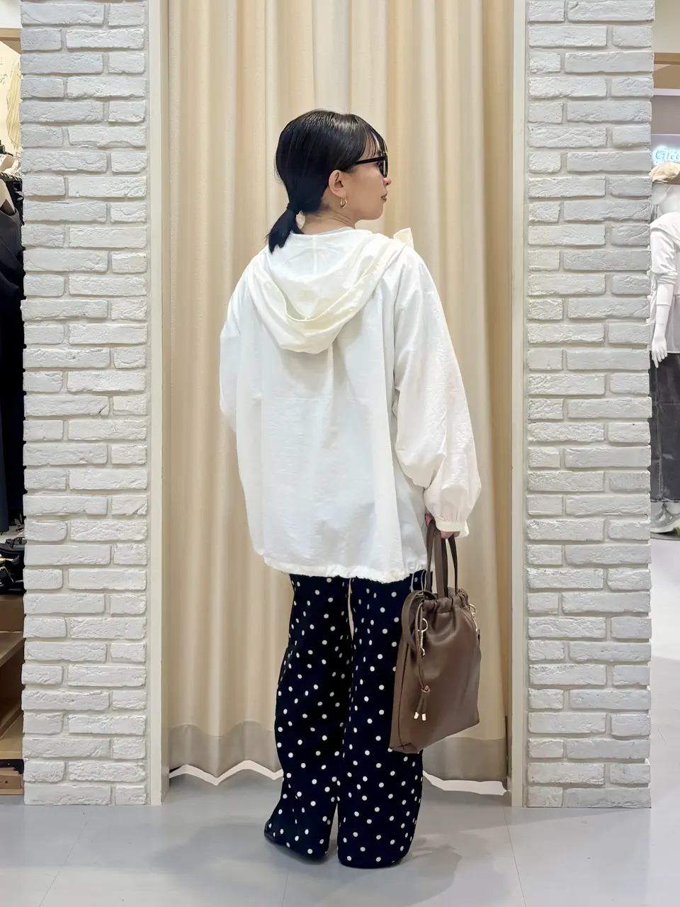 ONWARD CROSSET SELECT 服部 コーディネート画像