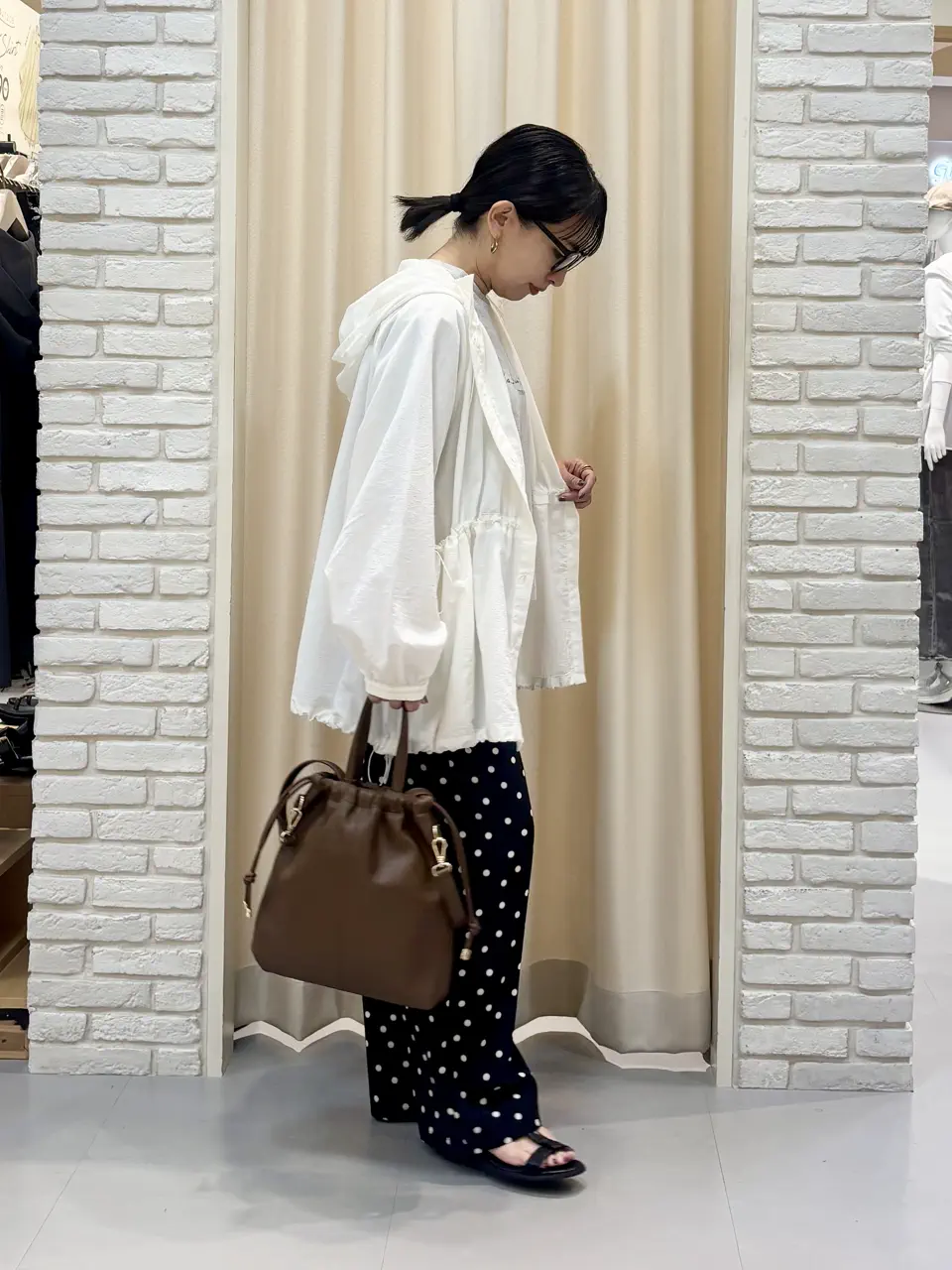 ONWARD CROSSET SELECT 服部 コーディネート画像