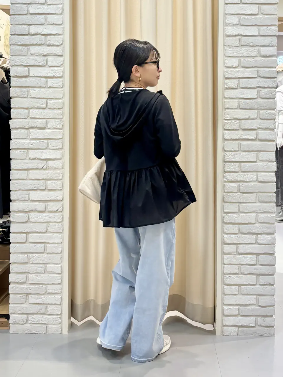 ONWARD CROSSET SELECT 服部 コーディネート画像