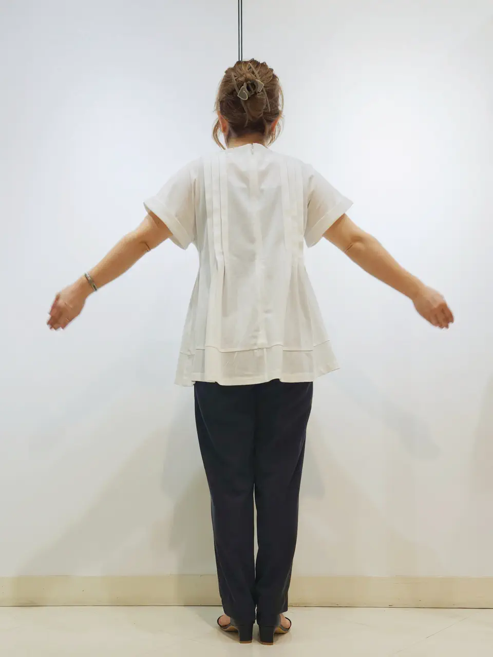 ONWARD CROSSET SELECT 中野 コーディネート画像