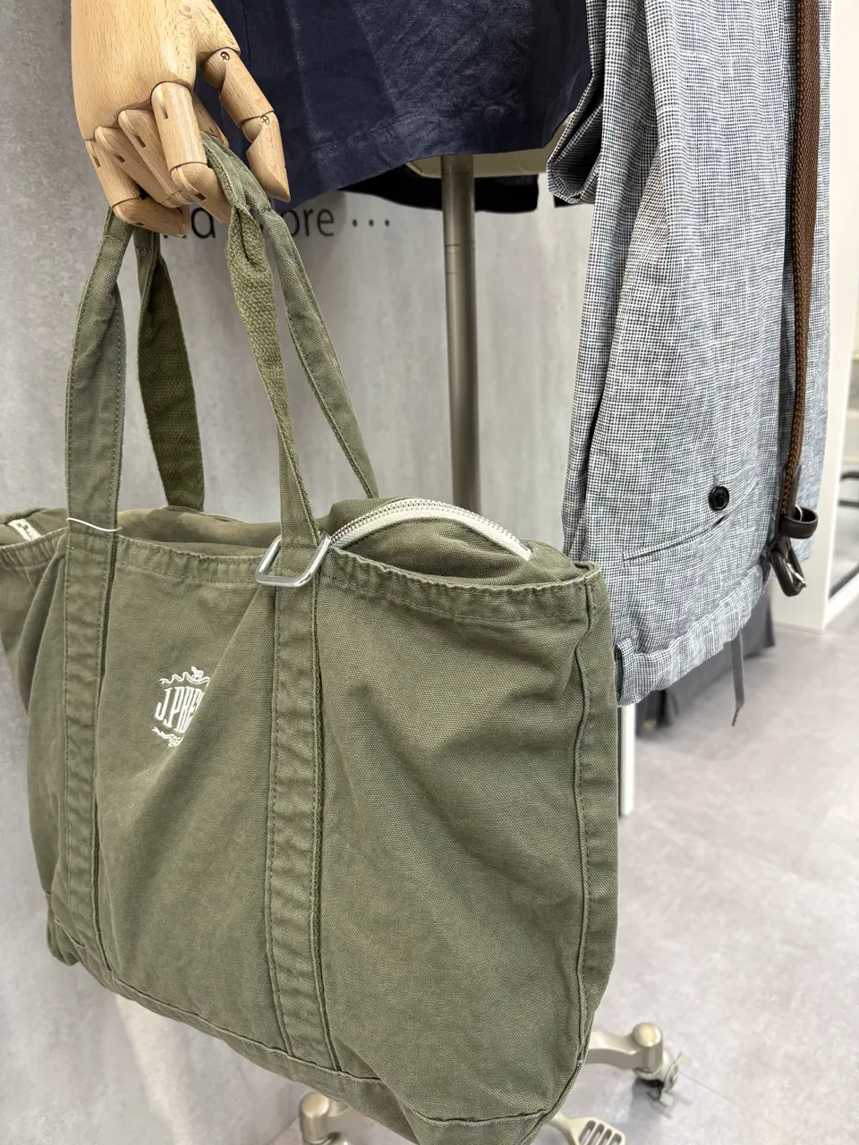 ONWARD CROSSET SELECT 八代 コーディネート画像