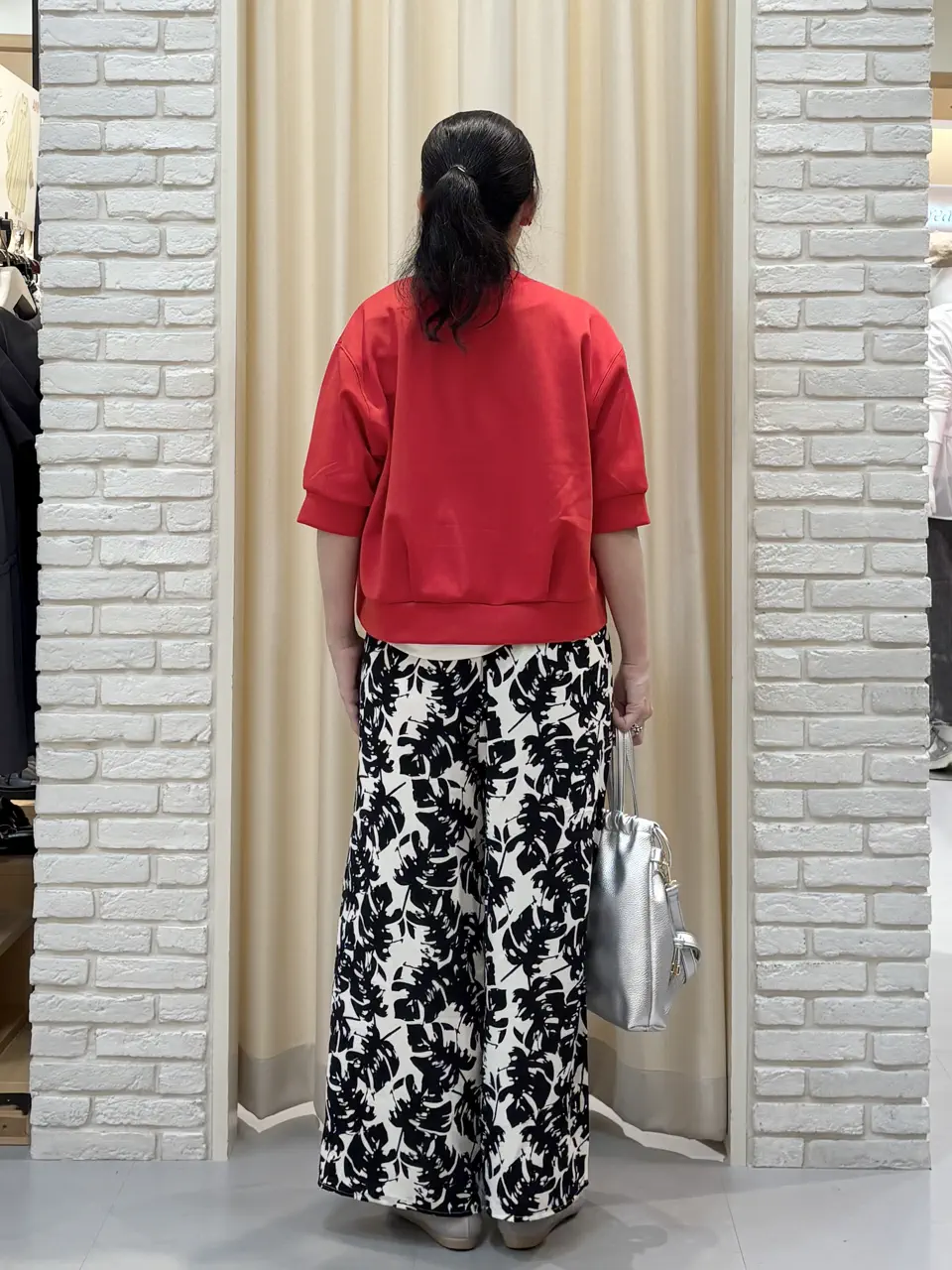 ONWARD CROSSET SELECT 中野 コーディネート画像