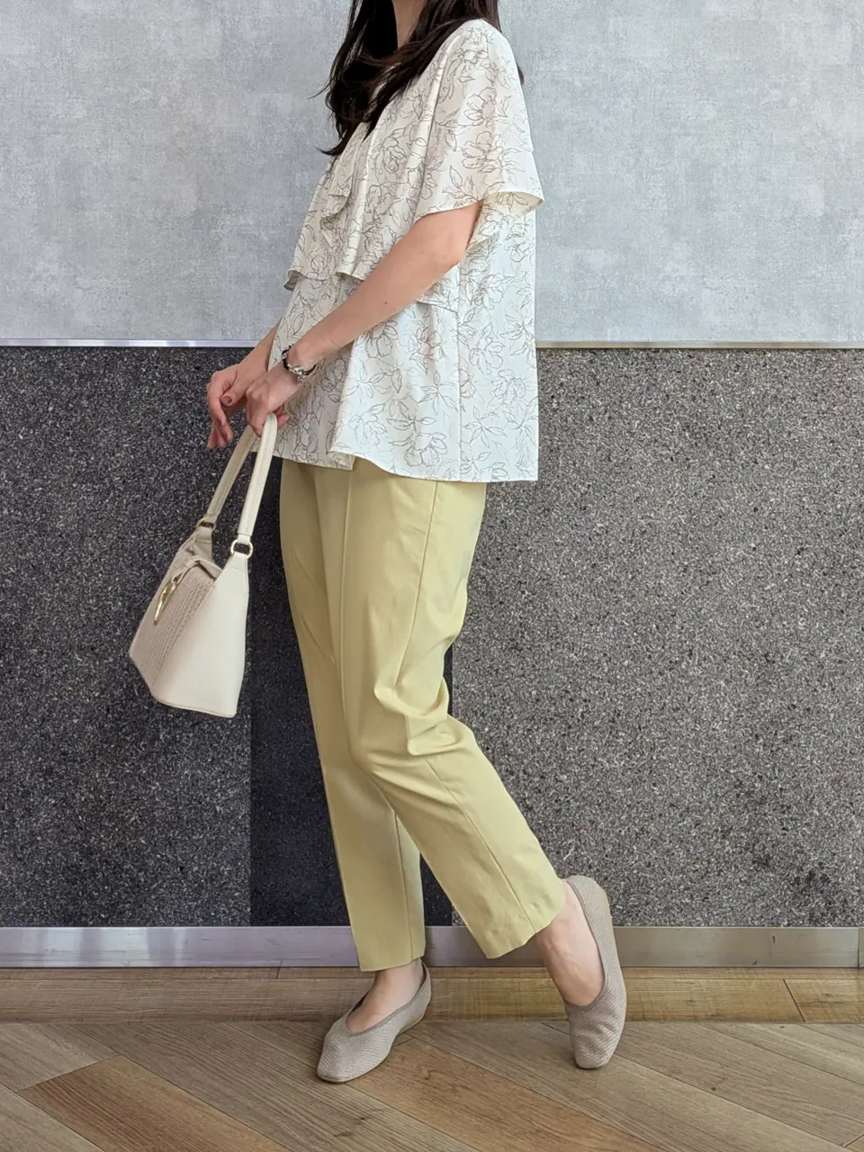 ONWARD CROSSET SELECT 浅岡 コーディネート画像