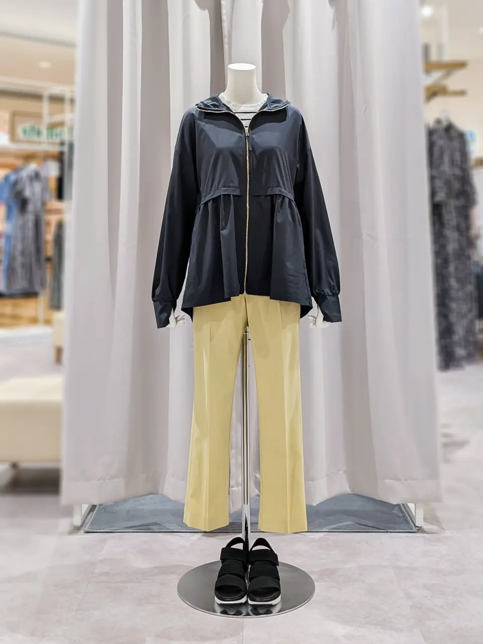 ONWARD CROSSET SELECT 岩田 コーディネート画像