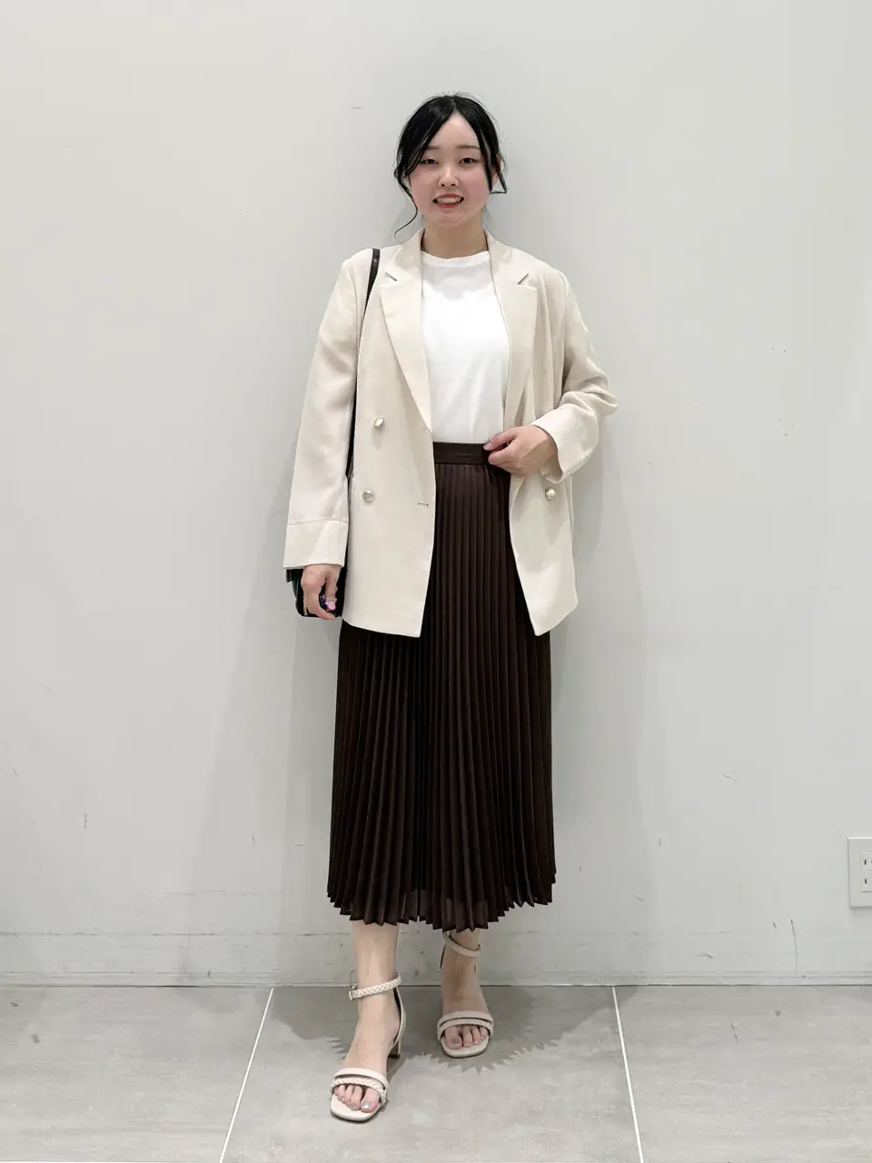  洞 コーディネート画像