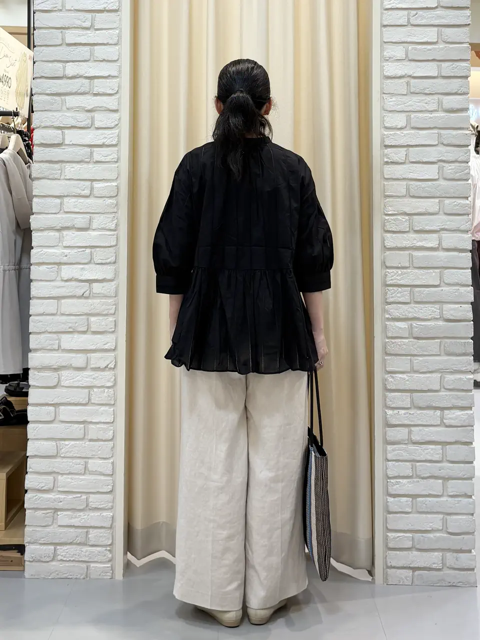 ONWARD CROSSET SELECT 中野 コーディネート画像
