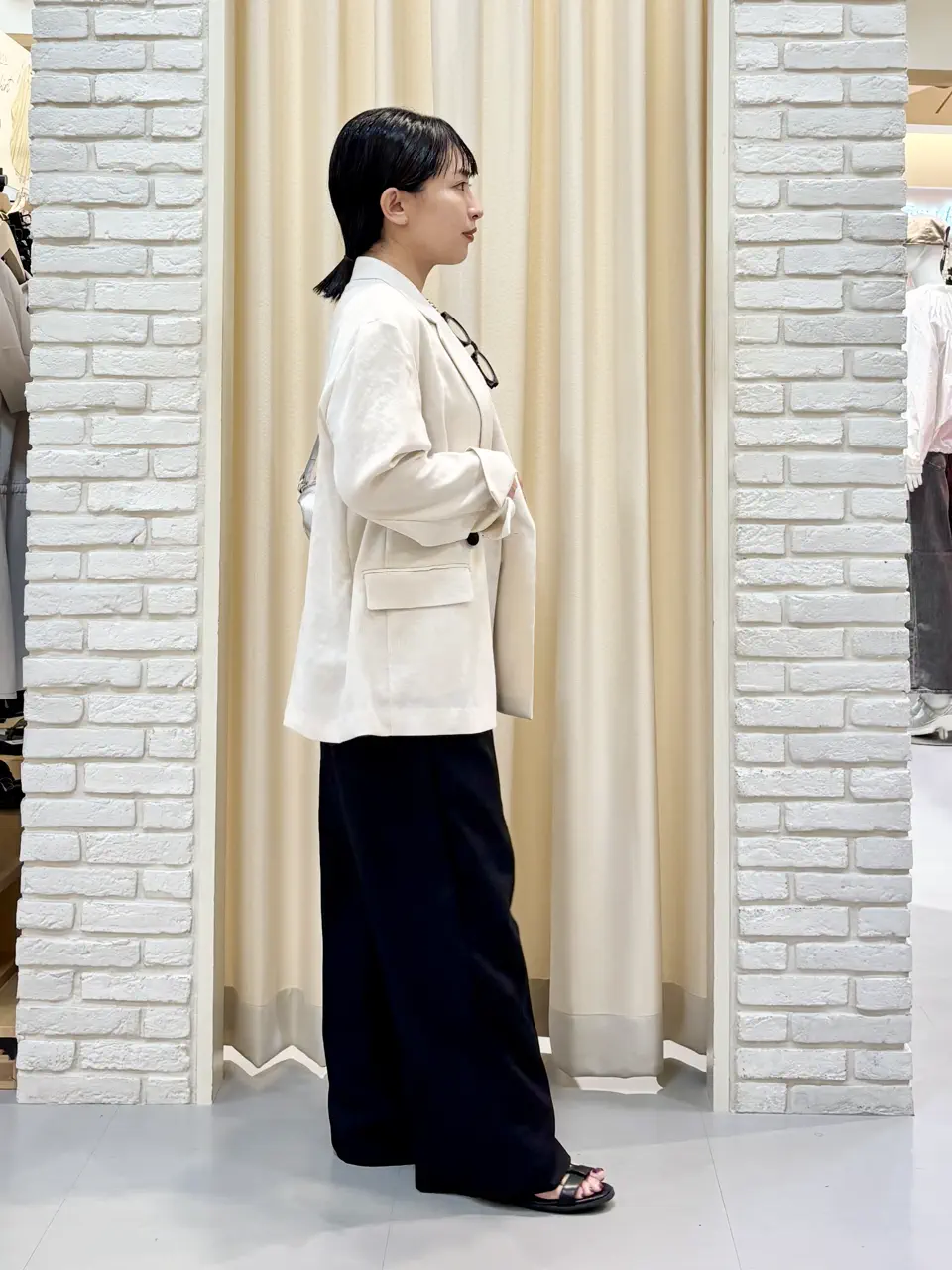 ONWARD CROSSET SELECT 服部 コーディネート画像