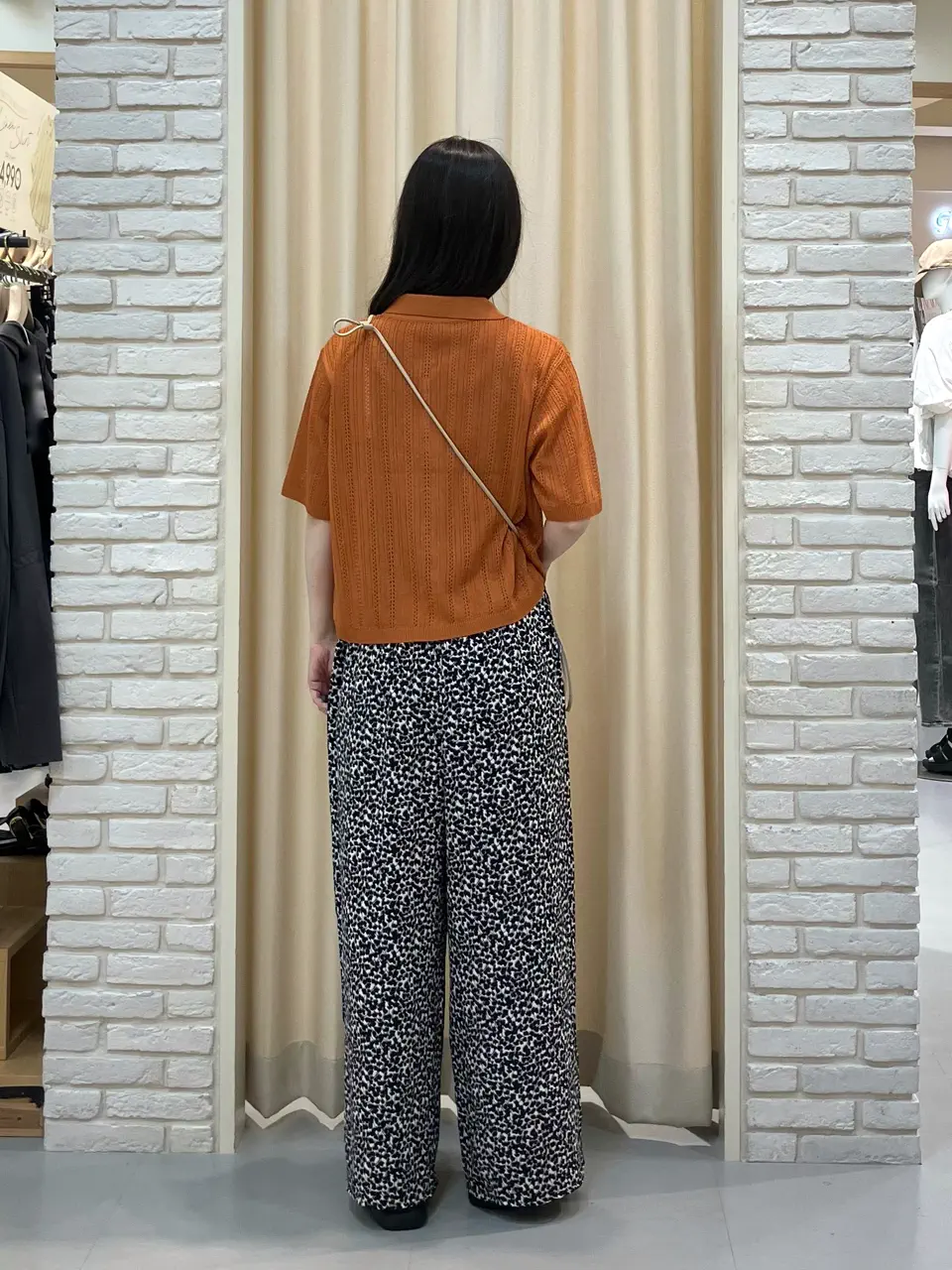 ONWARD CROSSET SELECT 檀 コーディネート画像