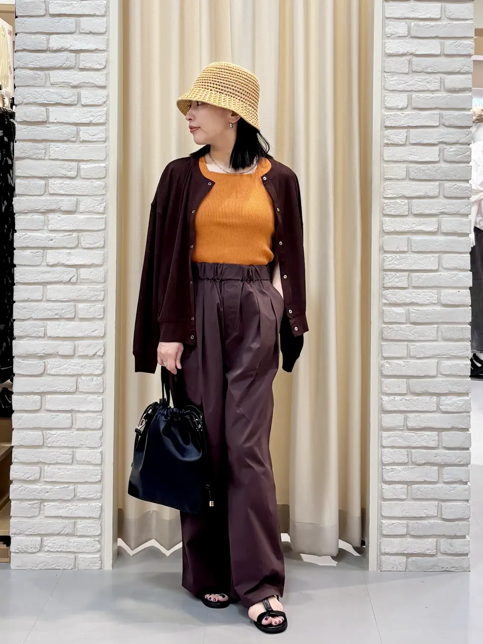ONWARD CROSSET SELECT 服部 コーディネート画像