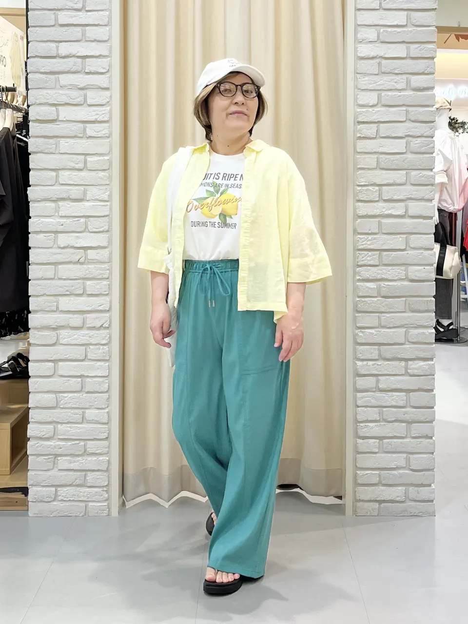 ONWARD CROSSET SELECT 吉田 コーディネート画像
