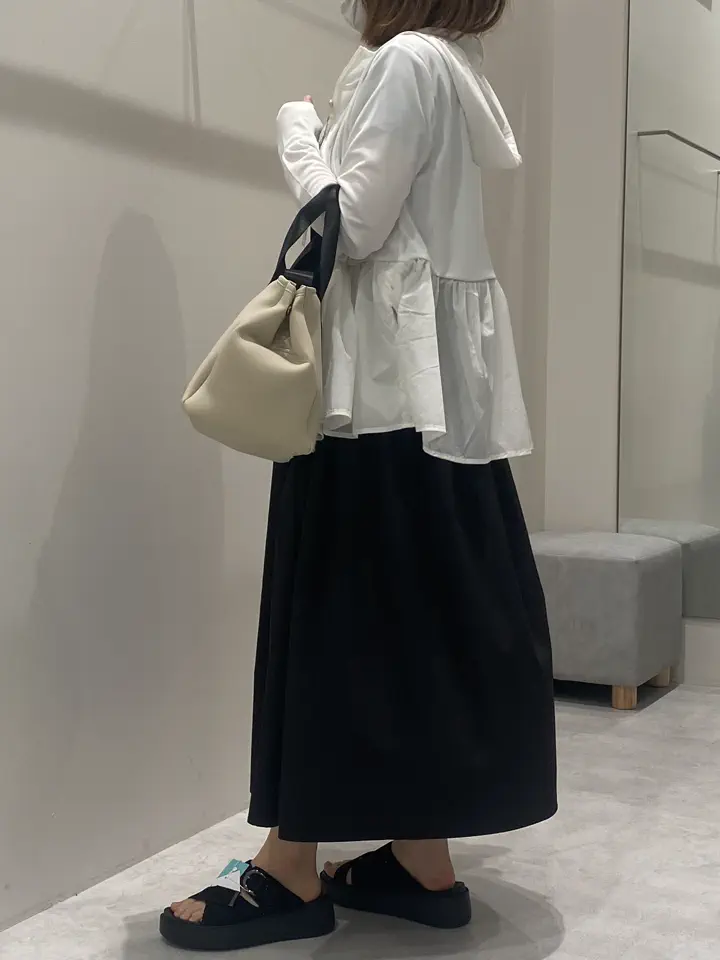 ONWARD CROSSET SELECT haruna コーディネート画像