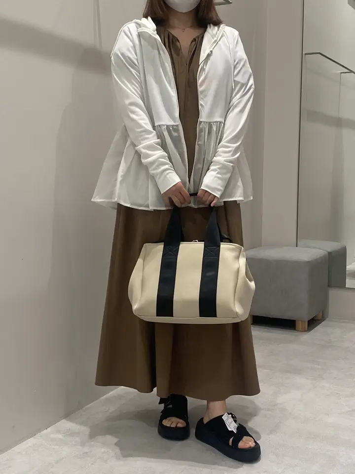 ONWARD CROSSET SELECT haruna コーディネート画像