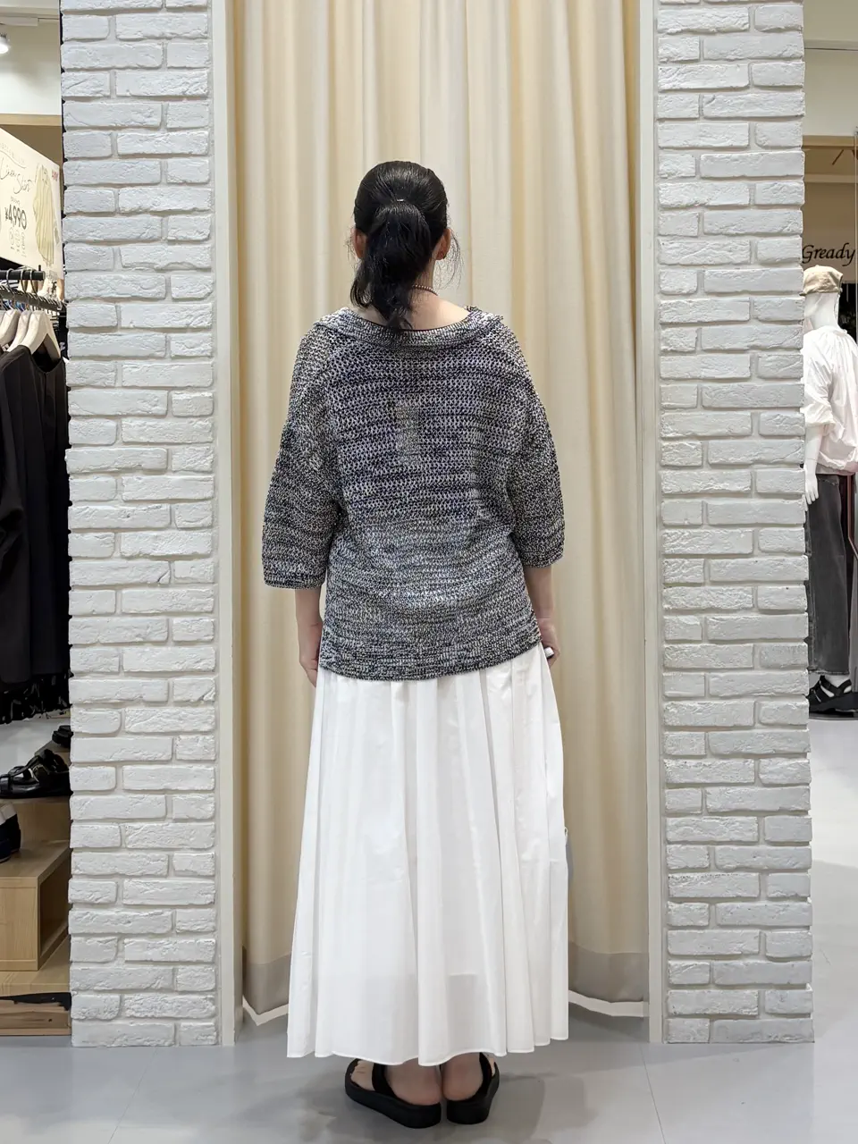 ONWARD CROSSET SELECT 中野 コーディネート画像
