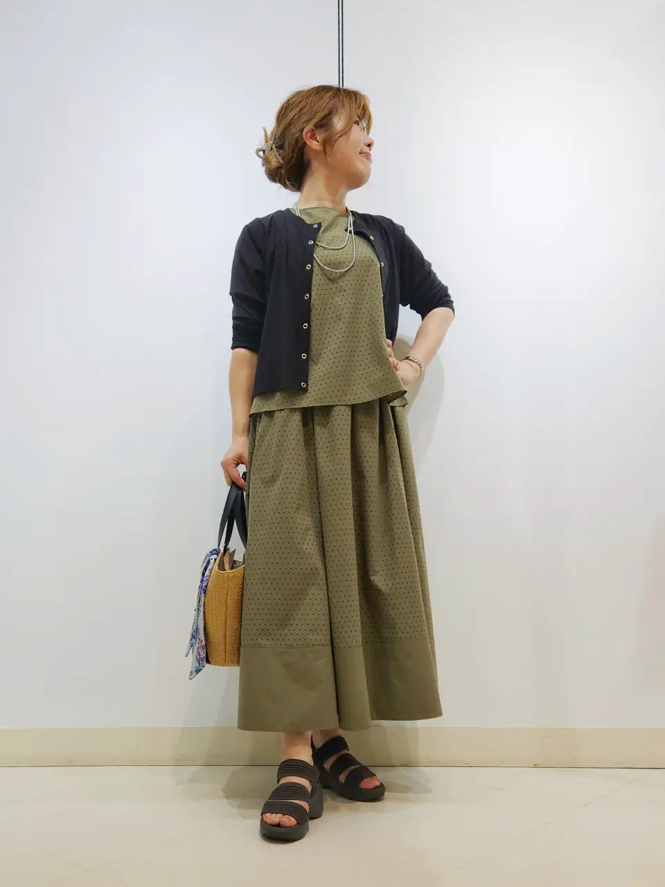 ONWARD CROSSET SELECT 中野 コーディネート画像