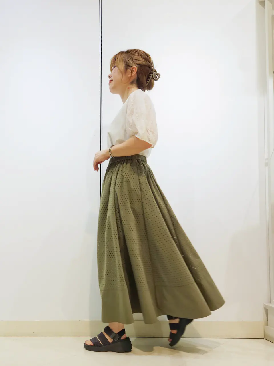 ONWARD CROSSET SELECT 中野 コーディネート画像