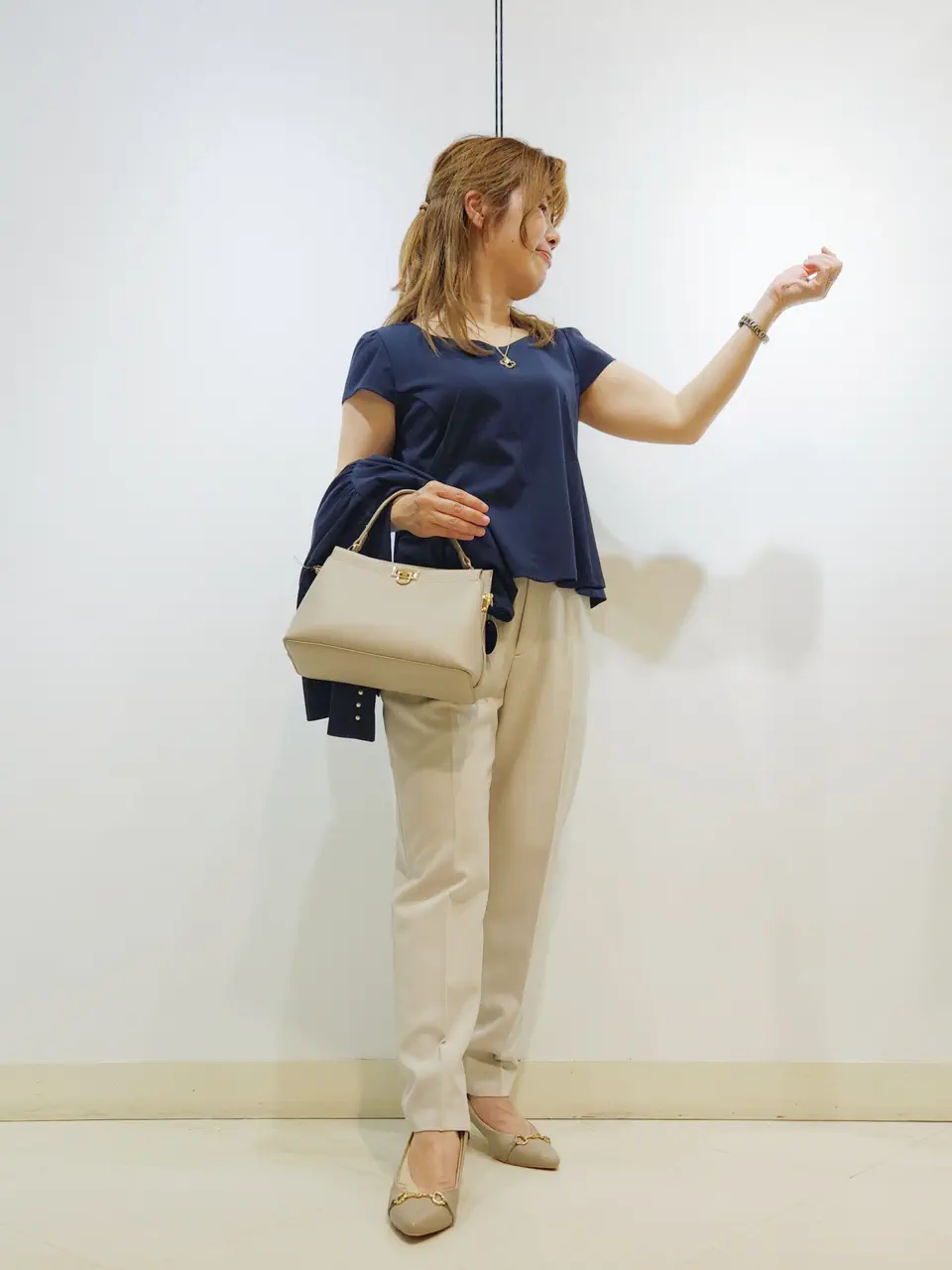 ONWARD CROSSET SELECT 中野 コーディネート画像