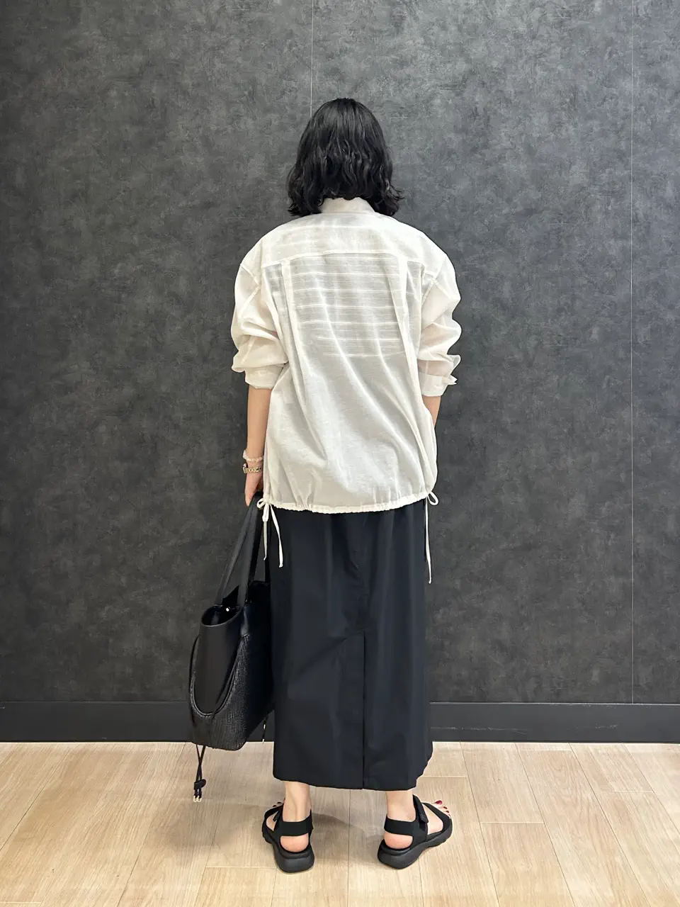 ONWARD CROSSET SELECT 鈴木 コーディネート画像