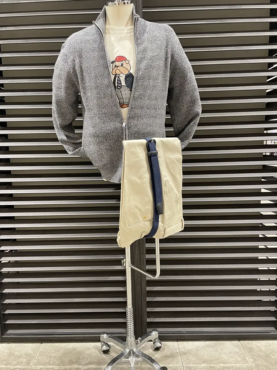 ONWARD CROSSET SELECT 鎌田悠希 コーディネート画像