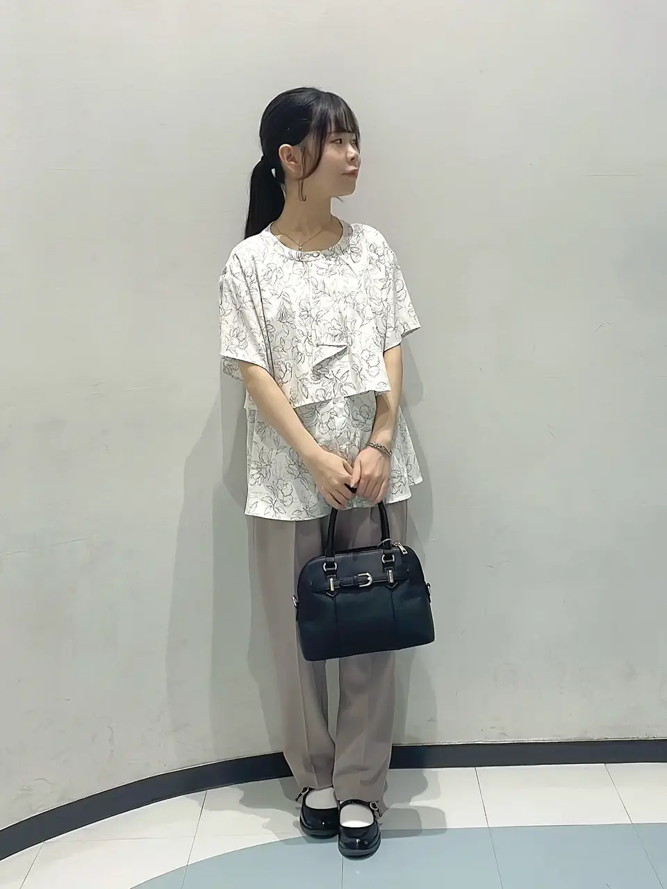 ONWARD CROSSET SELECT 安田 コーディネート画像