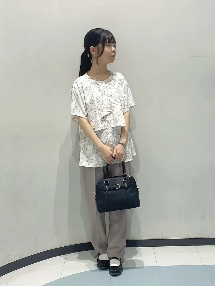 ONWARD CROSSET SELECT 安田 コーディネート画像