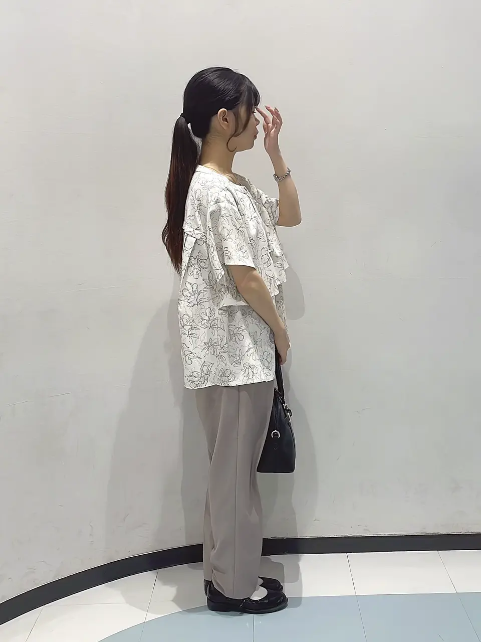 ONWARD CROSSET SELECT 安田 コーディネート画像