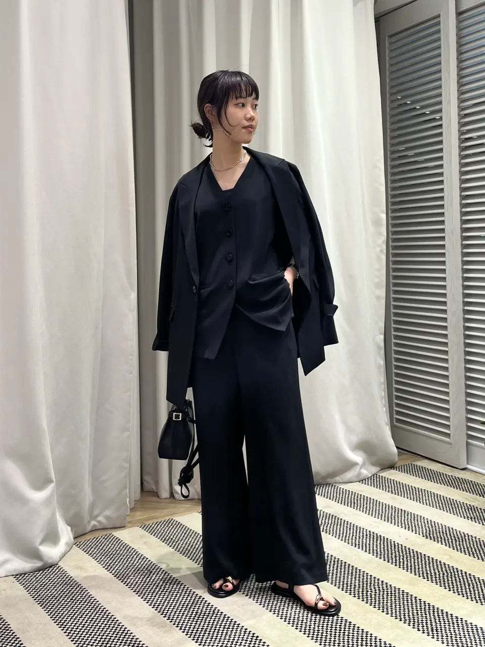 ONWARD CROSSET SELECT 伊藤 コーディネート画像