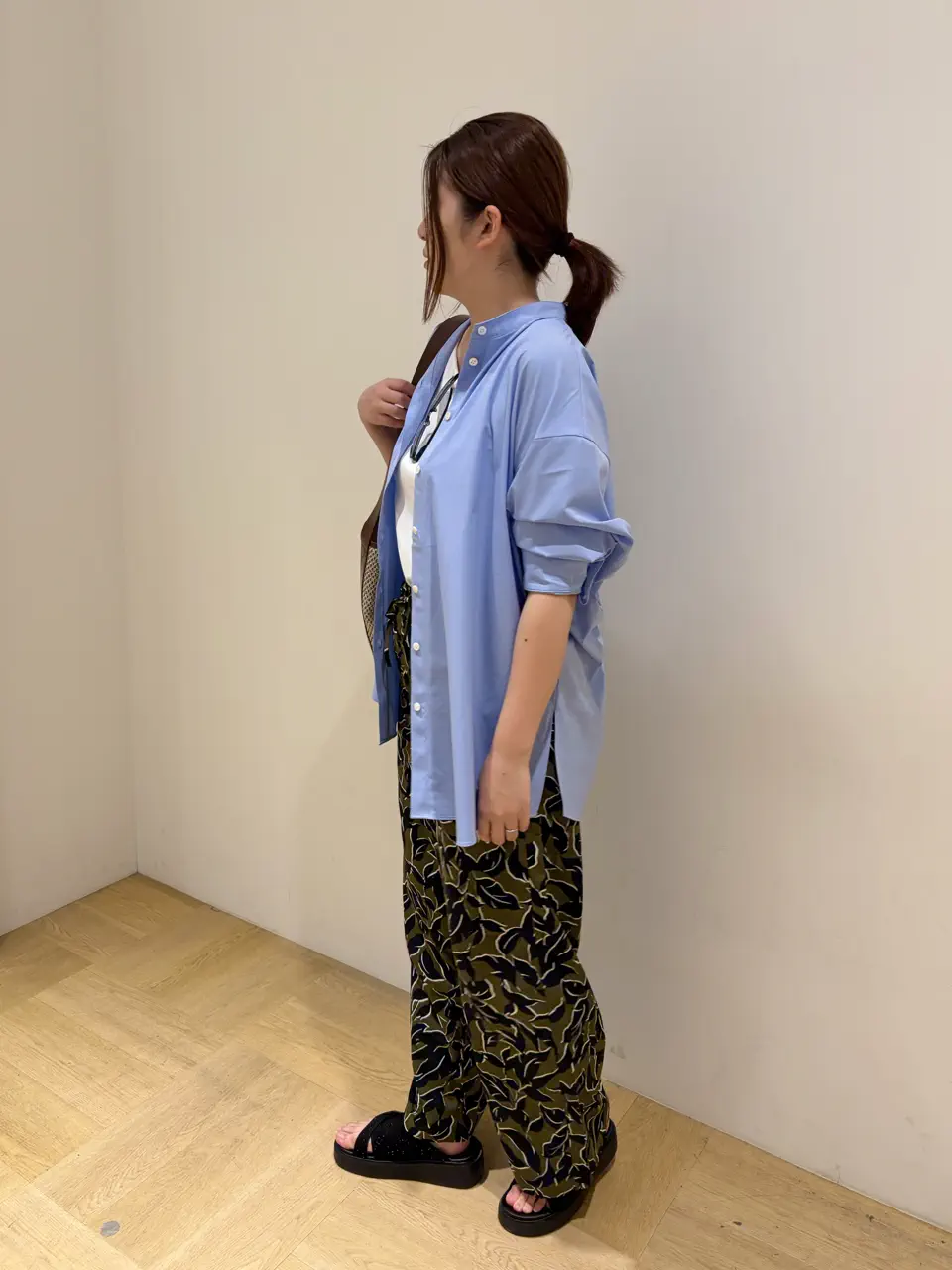 ONWARD CROSSET SELECT 尾野 コーディネート画像