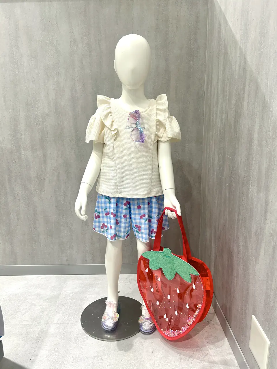  秋葉 コーディネート画像