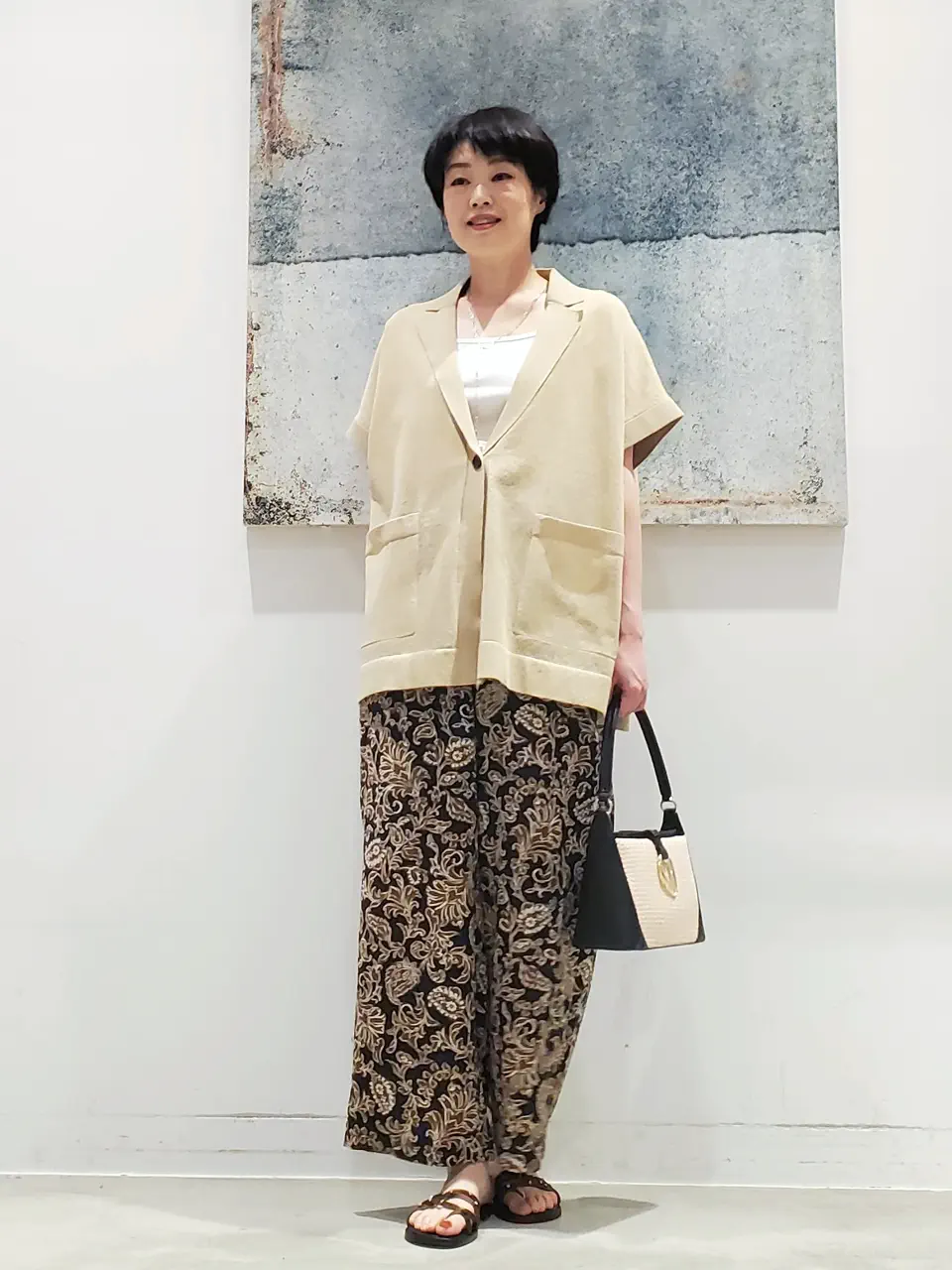  本吉 コーディネート画像