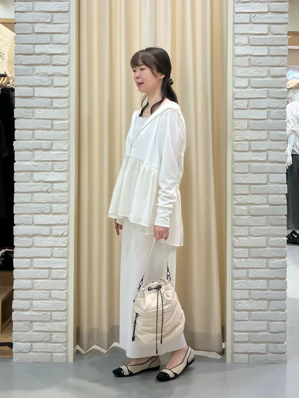 ONWARD CROSSET SELECT 檀 コーディネート画像