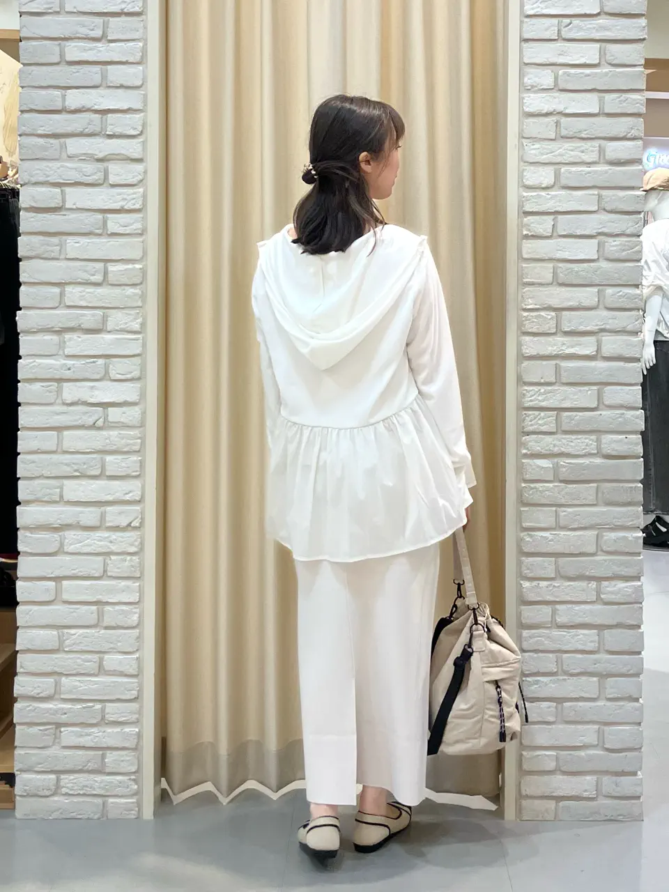 ONWARD CROSSET SELECT 檀 コーディネート画像