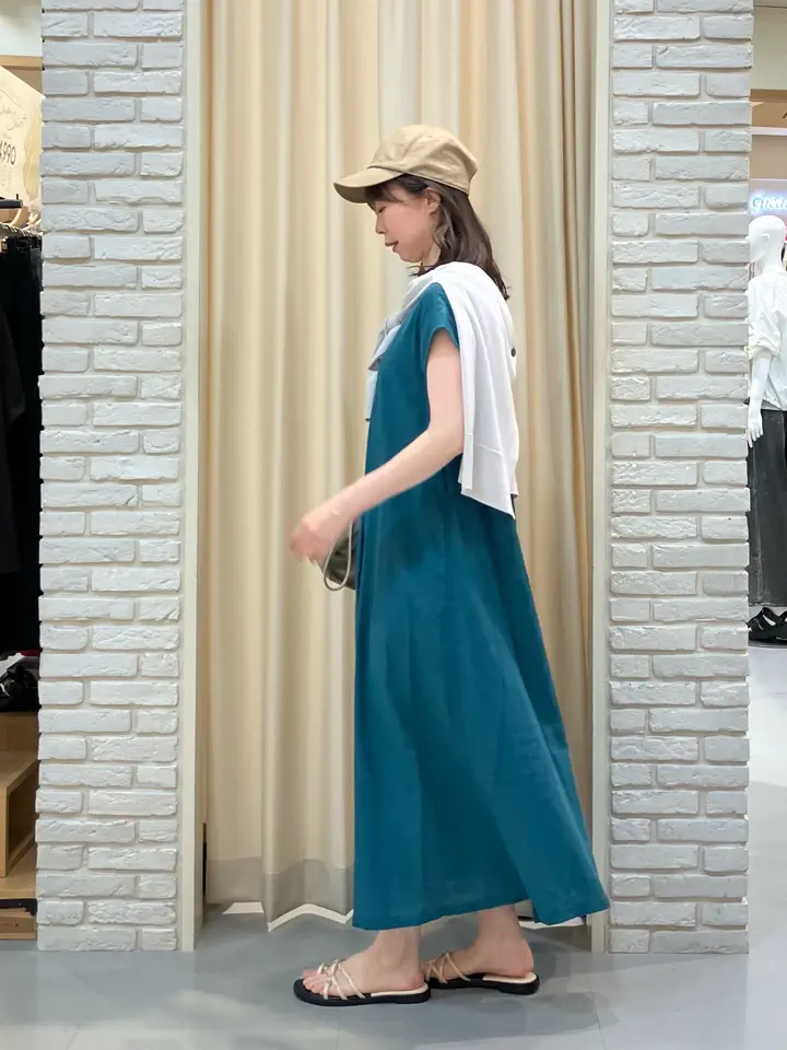 ONWARD CROSSET SELECT 檀 コーディネート画像