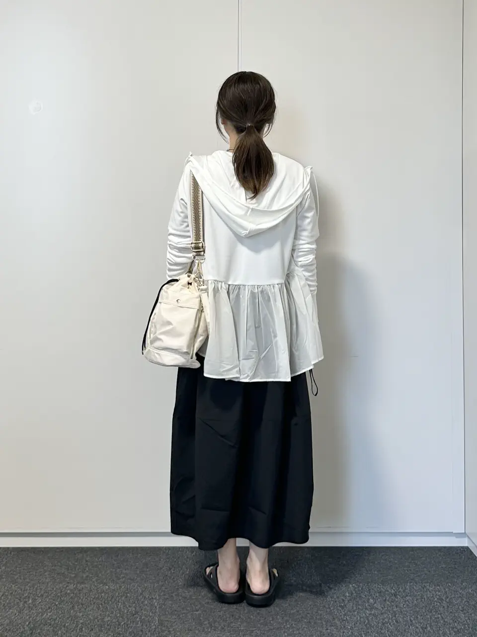 ONWARD CROSSET SELECT SAKAI コーディネート画像